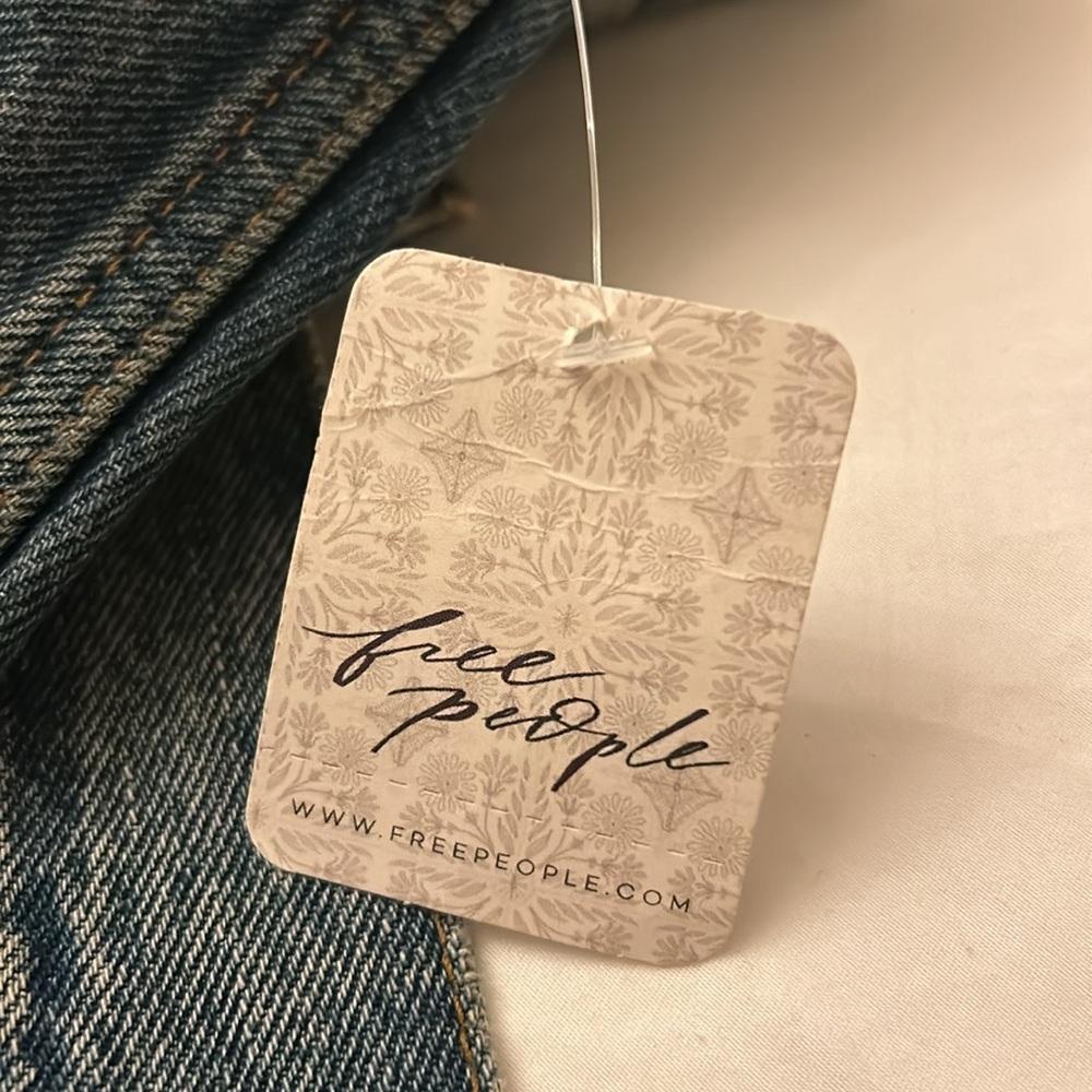 New with Tags Free People Distressed Denim Jacket Size XL - Picture 9 of 9
